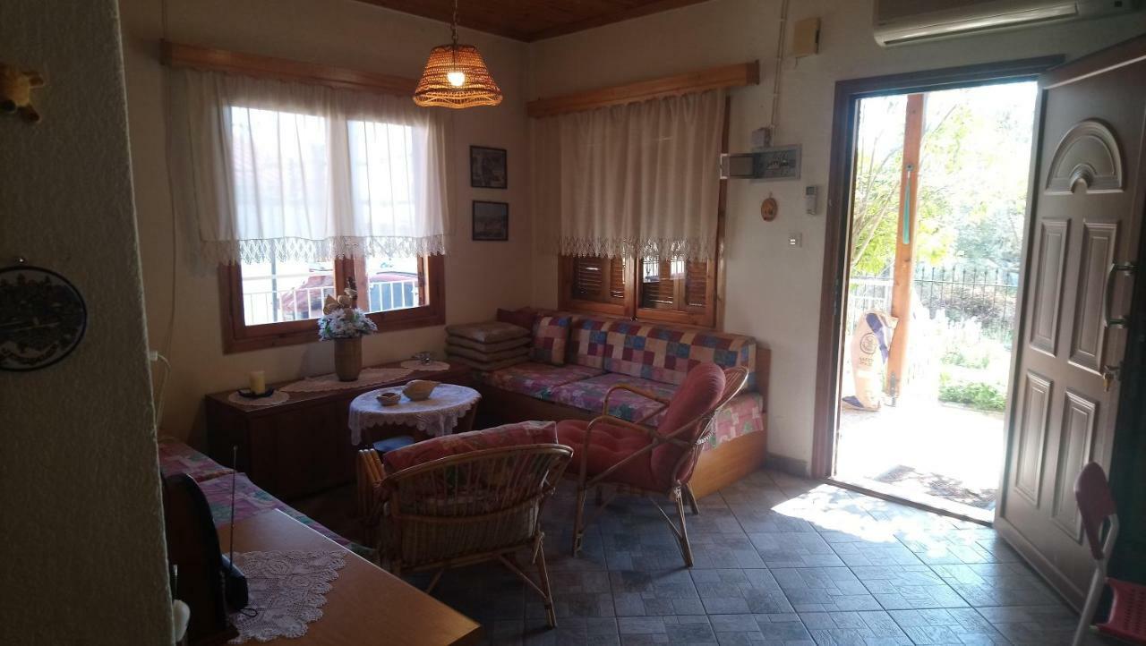 Α Lovely Home For A Summer Vacation Asprovalta Exteriör bild